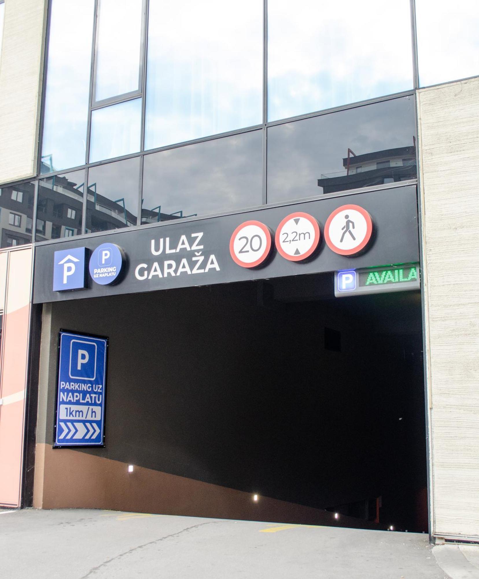 Apartment Luxury Blue Bulevar *