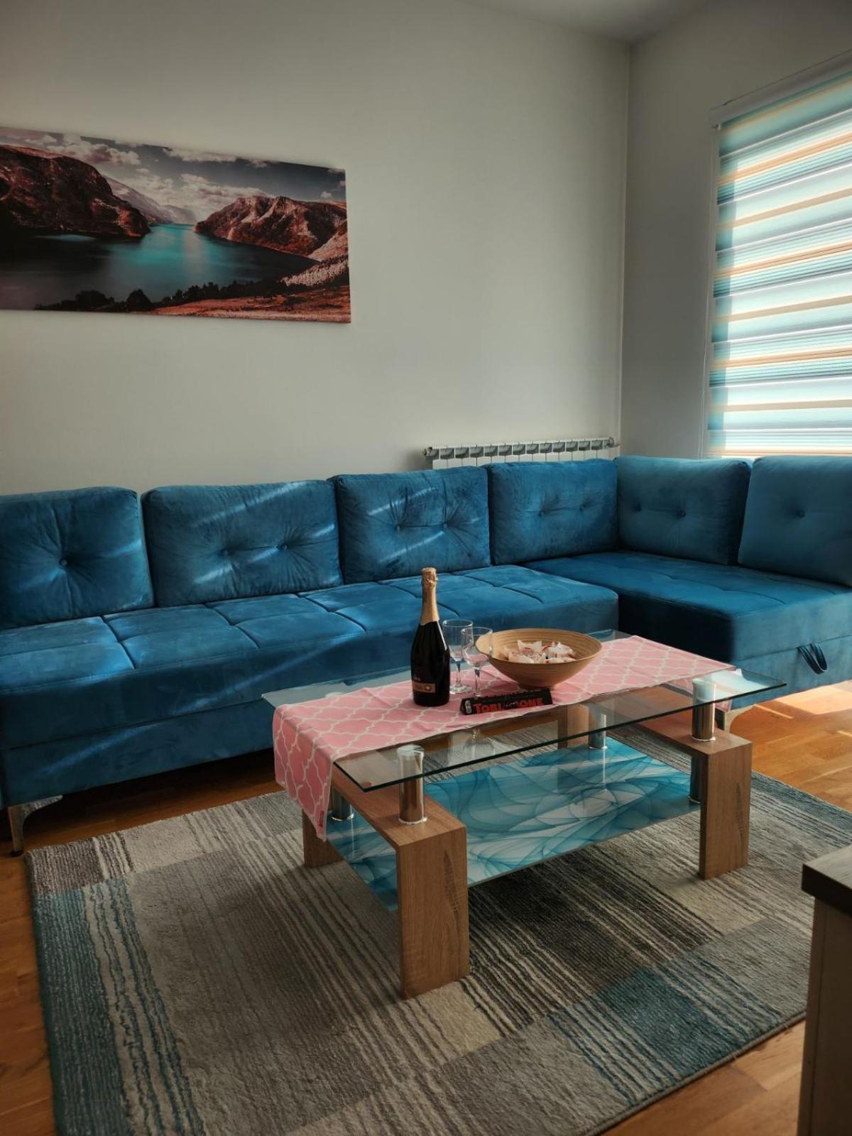 Apartment Luxury Blue Bulevar *